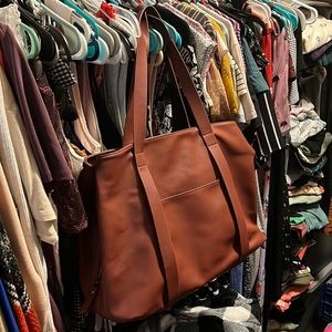 Large triple zip compartment purse